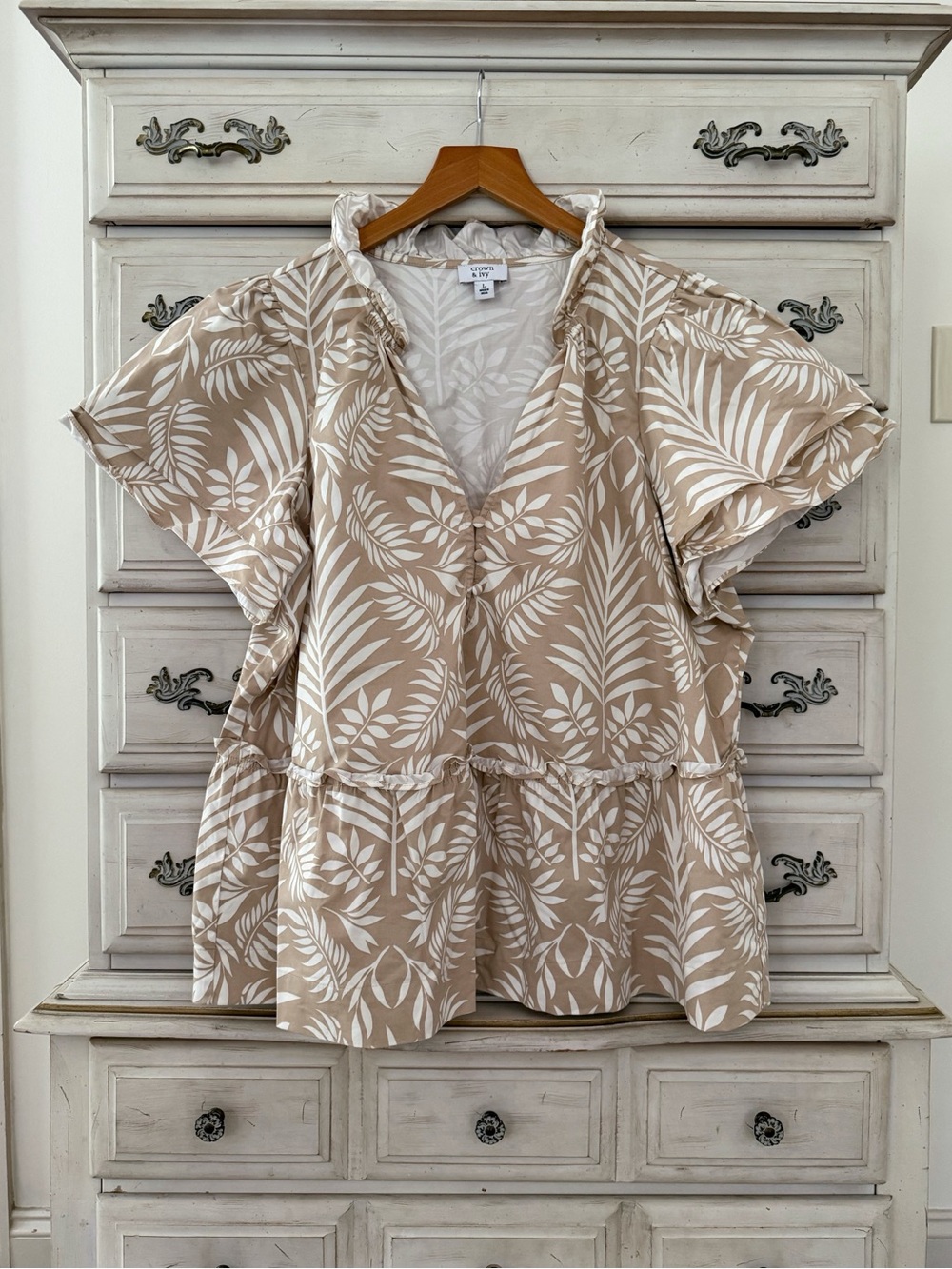 Crown & Ivy Beige Boho Cotton Top - Picture 2 of 5